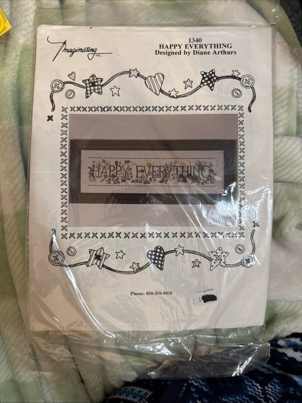 'New Imaginating “Happy Everything' 1340 Framed Cross Stitch Pattern - White